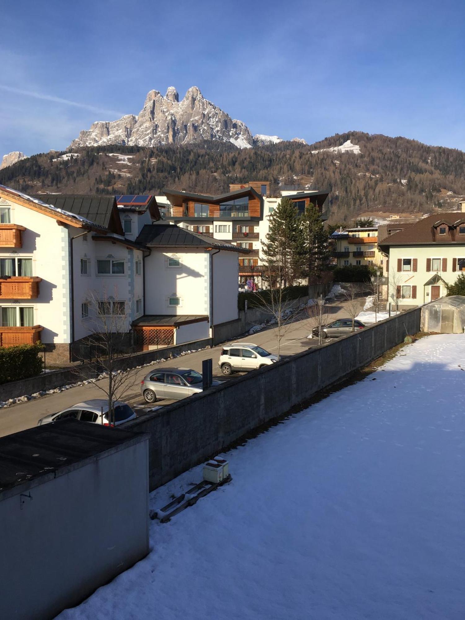 Apartamento La Finestra Sulle Dolomiti - The Window To The Dolomites Fiera Di Primiero Exterior foto