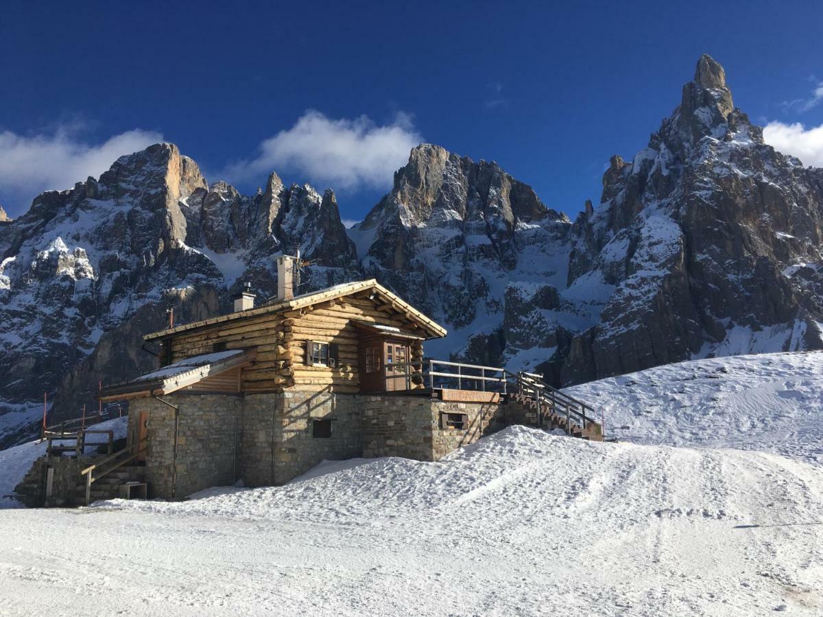 Apartamento La Finestra Sulle Dolomiti - The Window To The Dolomites Fiera Di Primiero Exterior foto